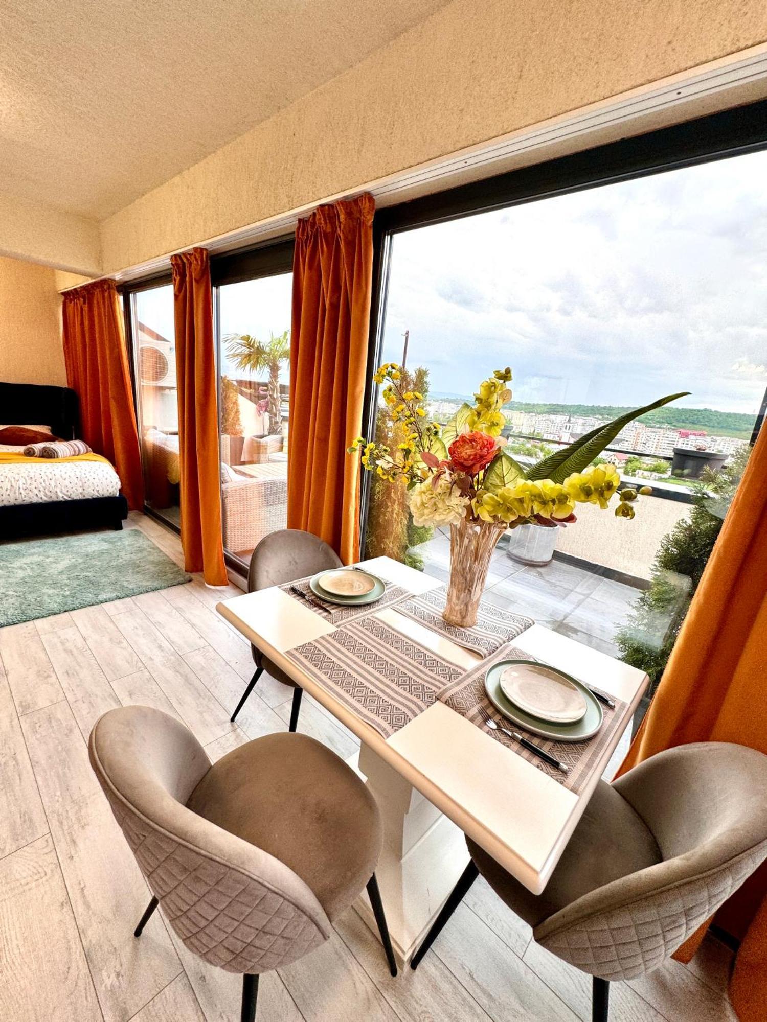Penthouse Exclusive View , Iasi Apartment Exterior photo