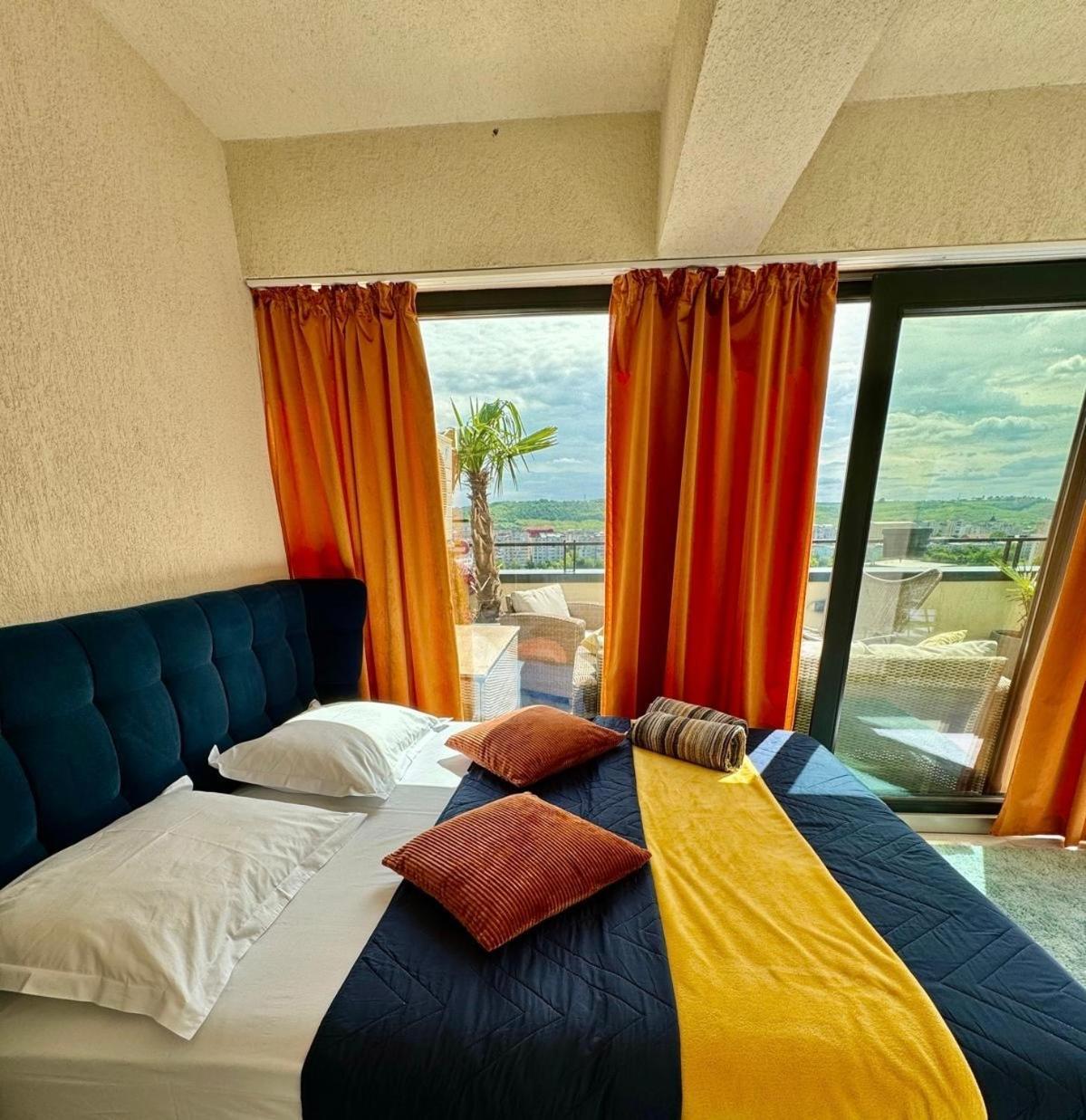 Penthouse Exclusive View , Iasi Apartment Exterior photo